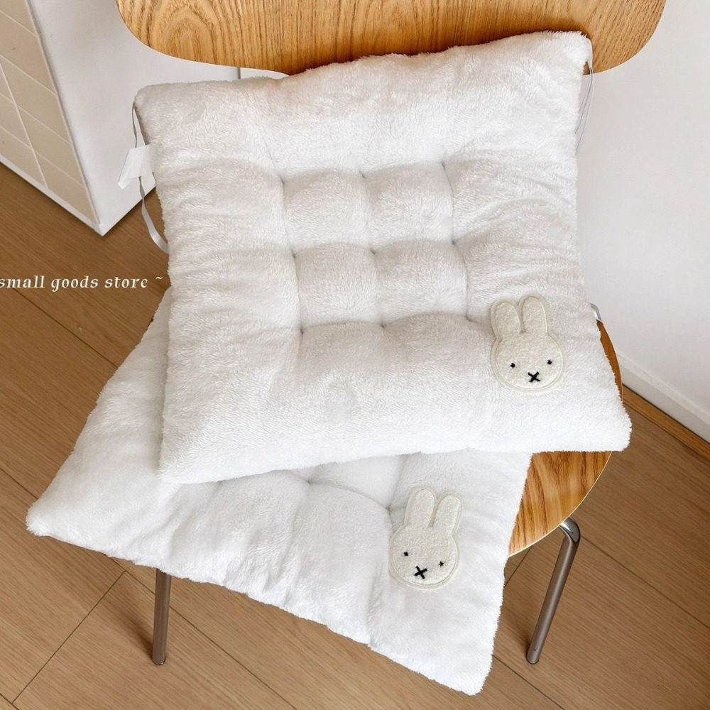وسادة مقعد سميكة على شكل أرنب  - مراجعة Home Office With Sofa وسعره